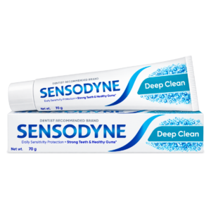 Sensodyne Deep Clean Toothpaste - 70g | Daily Sensitivity Protection + Strong Teeth & Healthy Gums | Dentist Recommended | Cavity Protection & Plaque Removal